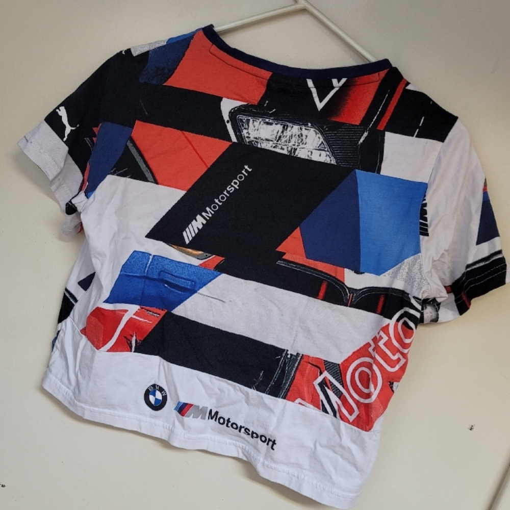 Blue and Red Short Sleeve Crop T-Shirt
